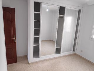 Piso en alquiler en Martín Carpena - Torre del Río en Málaga