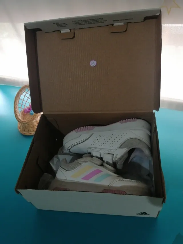 Zapatillas Adidas Blancas Velcro Niña