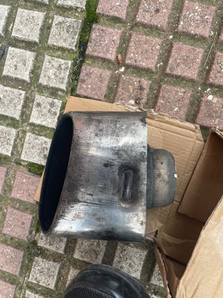 Cola de escape CUPRA RS3