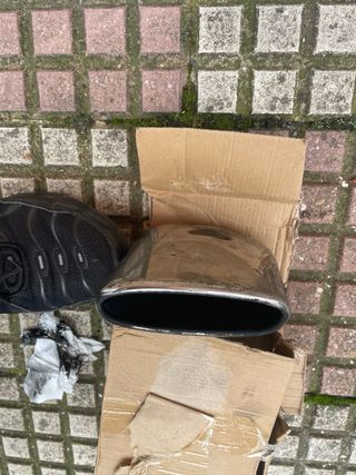 Cola de escape CUPRA RS3