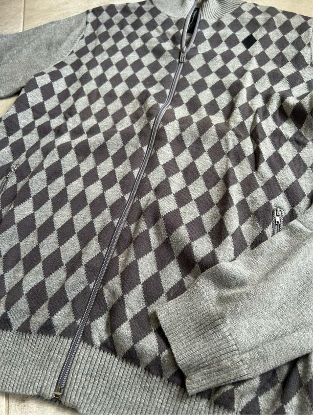 Ropa Juvenil marca Wear First Talla M