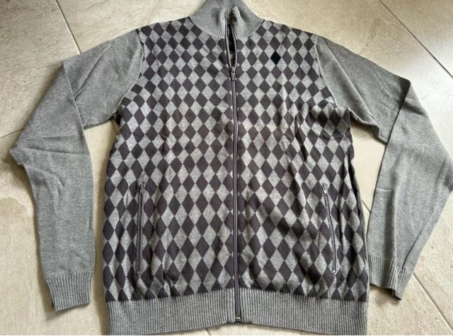 Ropa Juvenil marca Wear First Talla M