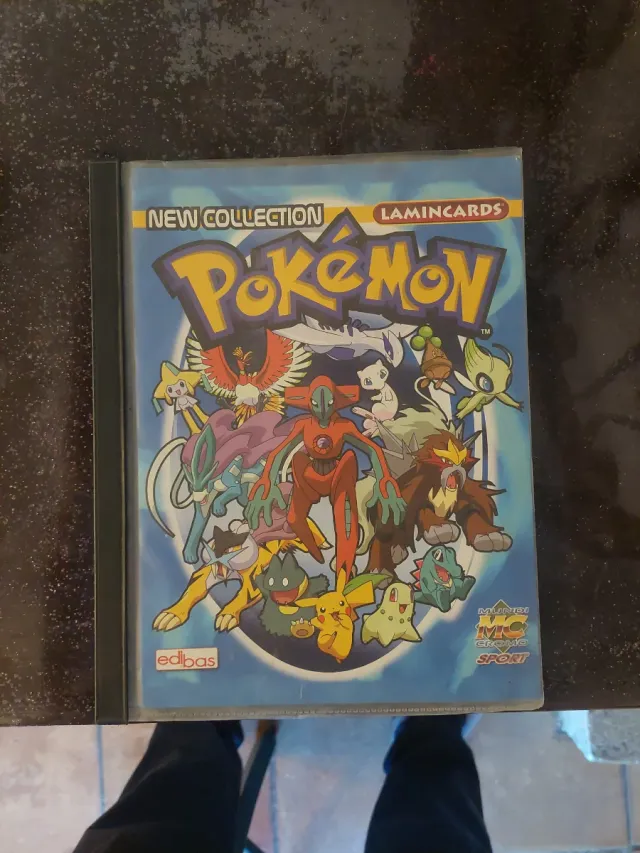 Álbum Pokémon New Collection Lamincards