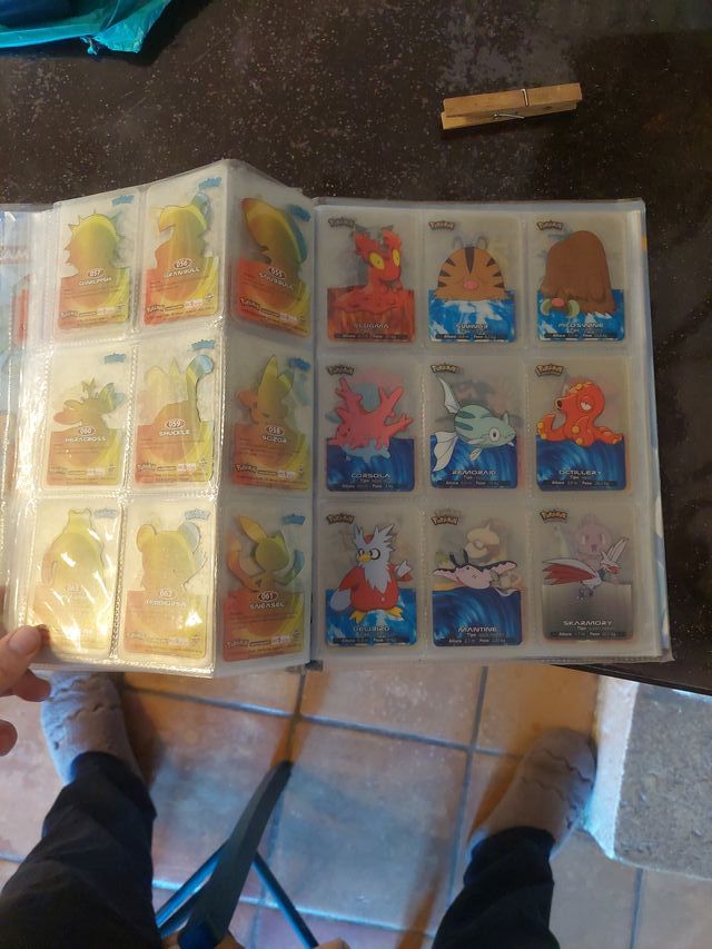 Álbum Pokémon New Collection Lamincards