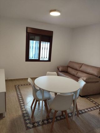 Dúplex en alquiler en San Felipe - El Almendral - La Merced en Jaén