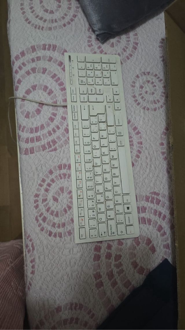 Lenovo All in One i7