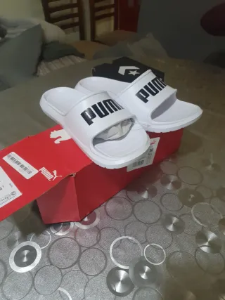 Chanclas Puma Blancas