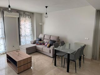 Piso en alquiler en Ayuntamiento - Avenida Siglo XXI en Azuqueca de Henares