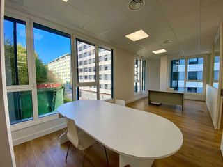 Oficina en alquiler en Amara - Berri en San Sebastián-Donostia