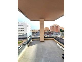 Piso en alquiler en San Luis en Almería
