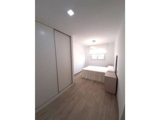 Piso en alquiler en San Luis en Almería