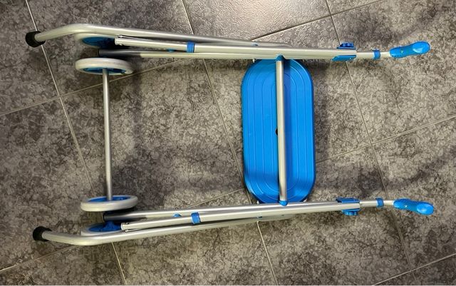 Andador Plegable con Doble Rueda