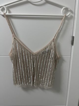 Top fiesta lentejuelas beige y plata