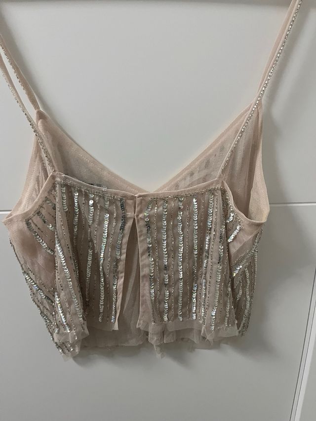 Top fiesta lentejuelas beige y plata