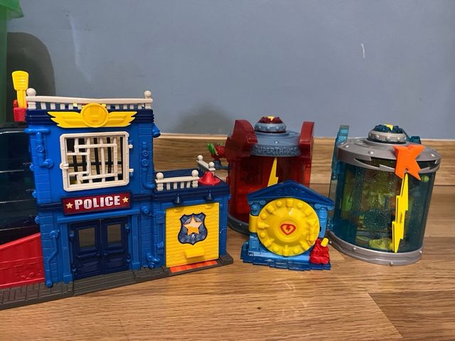 Super Things - Robot Tigre Rojo y Azul