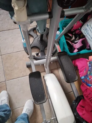 Elíptica con sillín