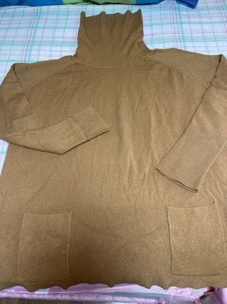 Jersey cuello alto de punto