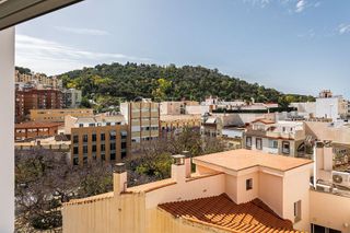 Piso en venta en Conde de Ureña - Monte Gibralfaro en Málaga