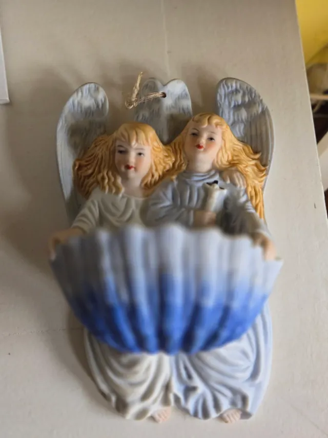 Benditera de porcelana antigua