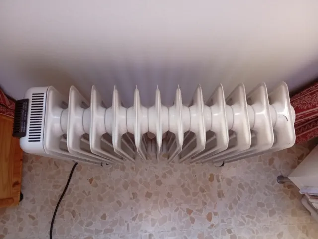 Radiador/estufa de aceite DeLonghi