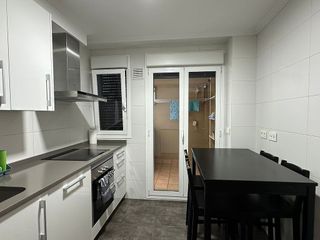 Piso en alquiler en Amara - Berri en San Sebastián-Donostia