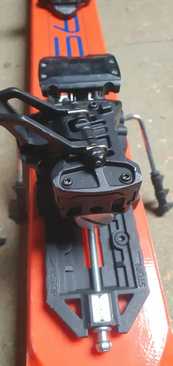 Fijaciones dynafit rotation más Cuchillas 90 mm