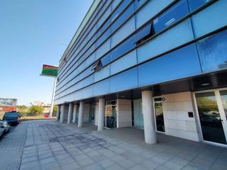 Garaje en alquiler en Zona Avda. Juan de Diego - Parque Municipal  en Bormujos