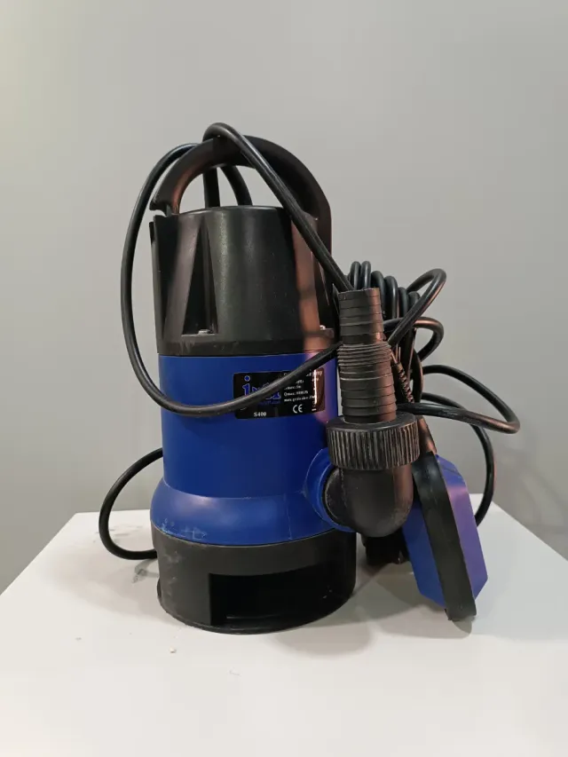 Bomba de achique Natflow S400, en su caja original