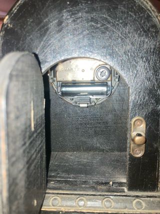 Orologio da tavolo in legno