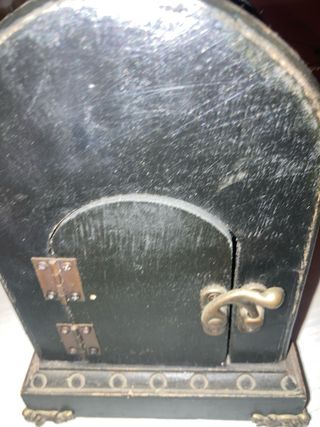 Orologio da tavolo in legno