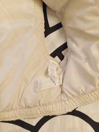 Chaleco blanco acolchado