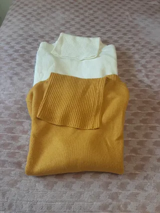 Jersey mujer cuello alto blanco y amarillo