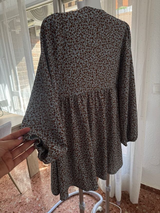 Vestido Reserved floral talla M