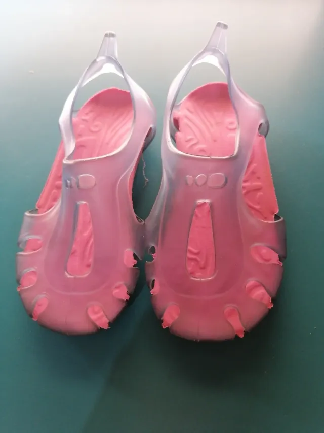 Cangrejeras rosas para niña