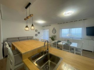 Piso en alquiler en Playa de San Juan en Alicante