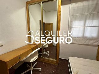 Piso en alquiler en El Grau en Valencia