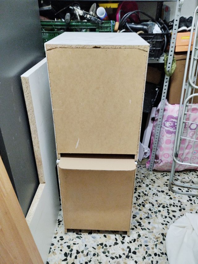 2 Mesitas de Noche Madera 50€