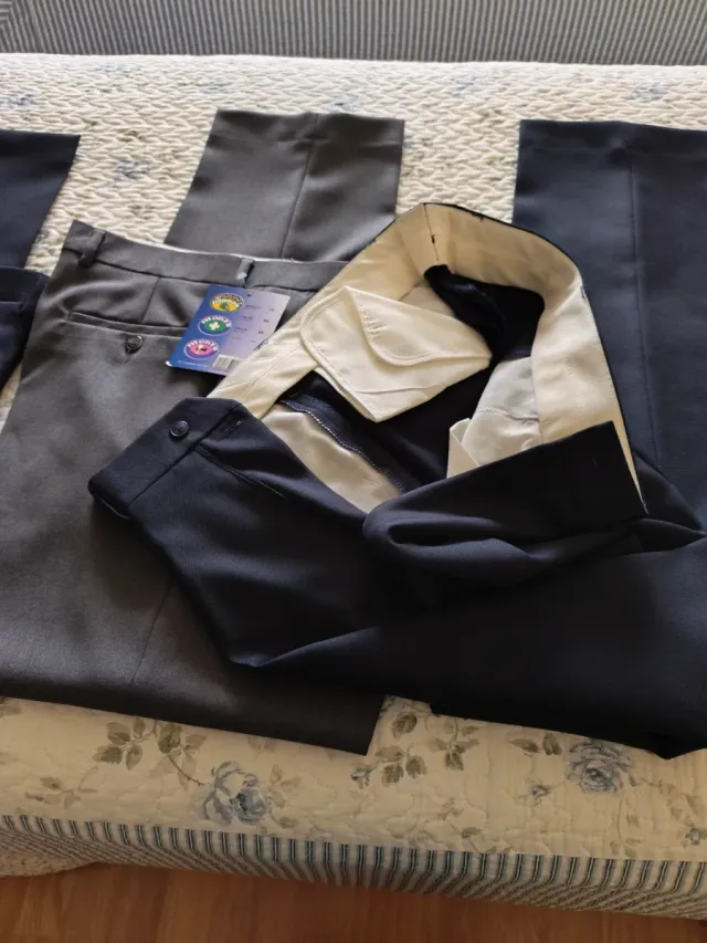 Pantalón de vestir Talla 46 Nuevo con etiqueta