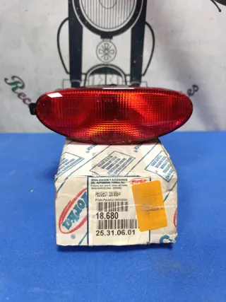 Piloto Antiniebla Trasero Peugeot 206