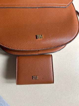 Conjunto Bolso y Cartera Gloria Ortiz Marrón