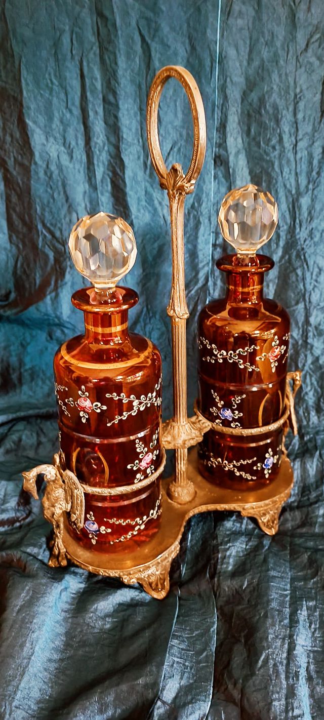 Convoy 2 Licoreras Rojo Rubí Vintage