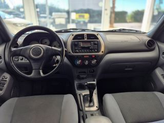 Toyota RAV4 4x4 Sol Automatico