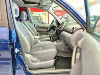 Toyota RAV4 4x4 Sol Automatico