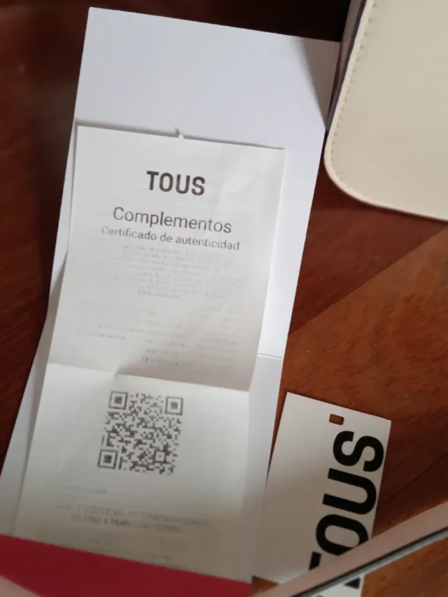 Bolso Tous Beige y Marrón.