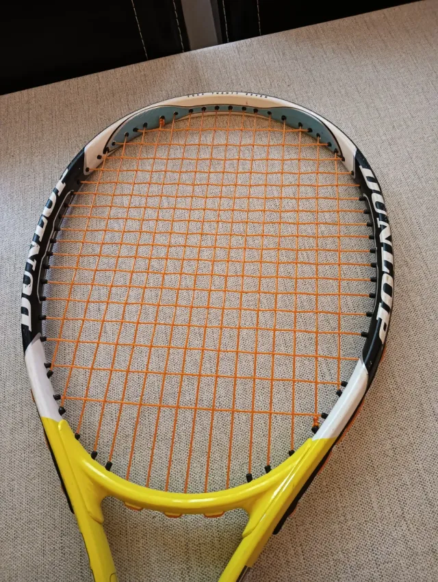 Raqueta de tenis Dunlop