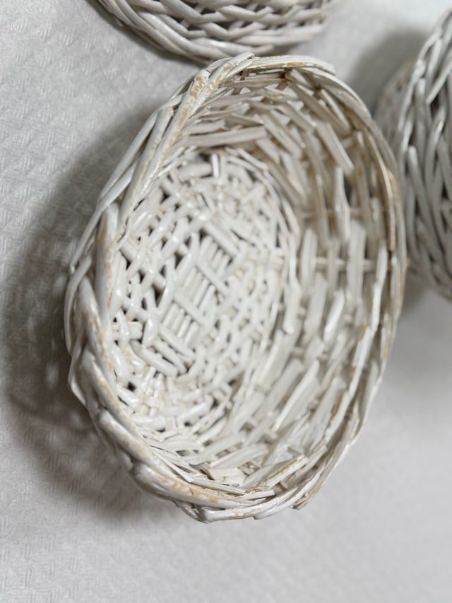 Lote 11 cestas mimbre blancas 23x18 cm