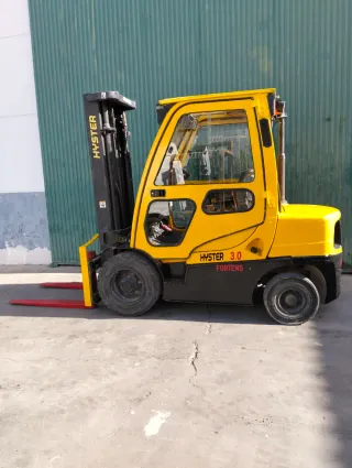 Torito elevador Hyster 3.0 Fortens