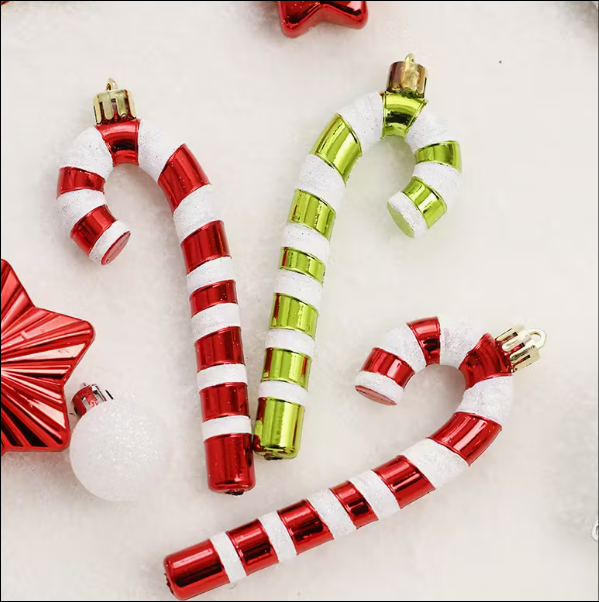 CONFEZIONE DECORAZIONI NATALIZIE