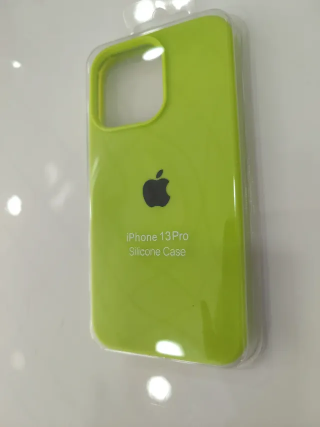 Funda iPhone 13 Pro Verde fluorescente