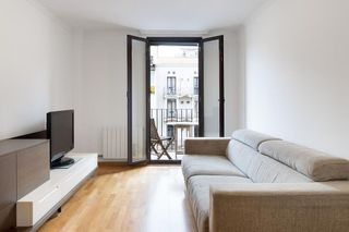 Piso en venta en El Raval en Barcelona
